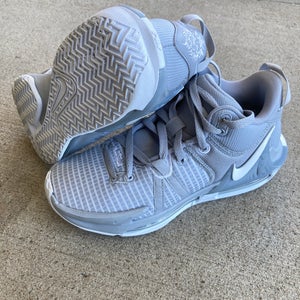 Gray Used Size 5.5 Kid's Nike LeBron Witness 7 TB Wolf Grey