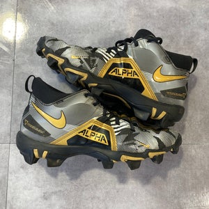RUSSELL WILSON X ALPHA MENACE 3 SHARK GS 'BLACK METALLIC VIVID GOLD' Youth 6