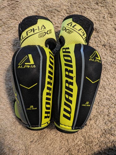 Used Junior Large Warrior Alpha QX5 Elbow Pads