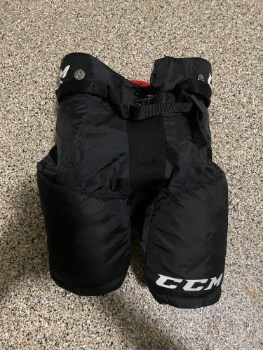 CCM youth Large hockey pants