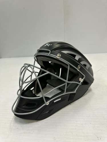 Used Blk 7-7.5 Fits All Catcher's Equipment