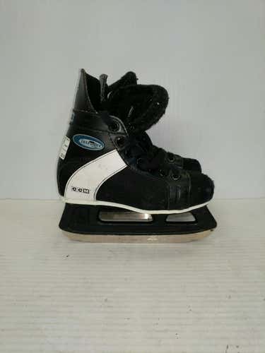 Used Ccm Intruder Junior 03 Ice Skates Ice Hockey Skates