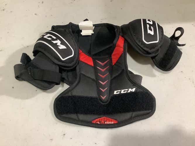 Used Ccm Ccm Sholder Pads Md Hockey Shoulder Pads