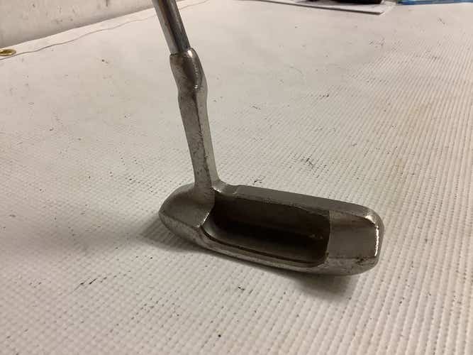 Used Texas Wedge 32 Blade Golf Putters