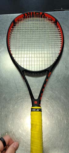 Used Volkl Vcell 8 300 4 3 8" Tennis Racquets