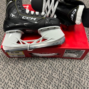 CCM Tacks AS-550 size 1 skate
