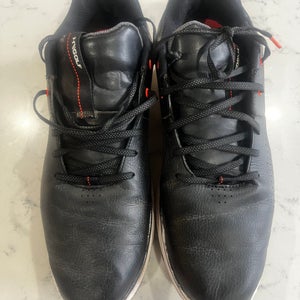 Used Size 11  Men's Under Armour Golf Shoes