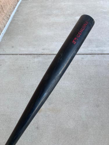 Used Kid Pitch (9YO-13YO) Louisville Slugger Genuine 125 Bat Ash 29"