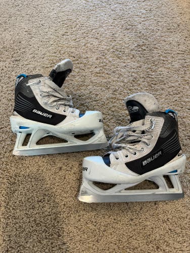 Bauer R2000 Goalie Skates