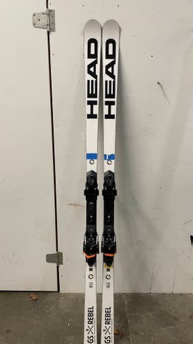 Used 2022 Men's HEAD 193 cm Racing World Cup Rebels e-GS RD Skis With Bindings Max Din 16