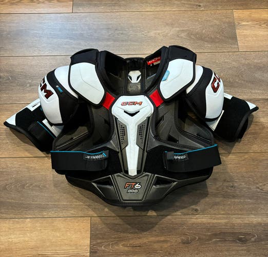 CCM Jetspeed FT6 Pro Shoulder Pads