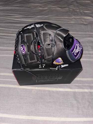 College Issued Rawlings Pro Preferred