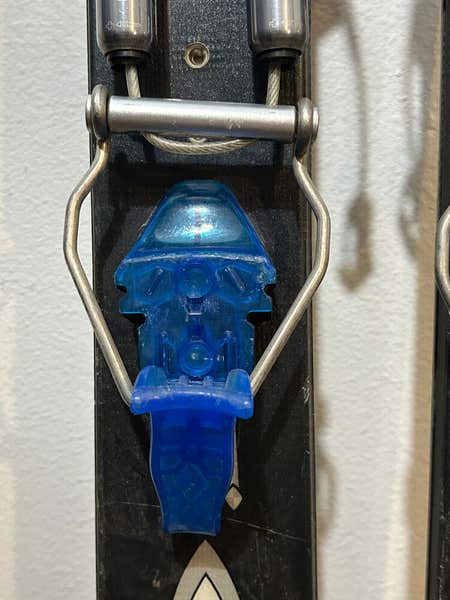 Black Diamond O1 Telemark Bindings Mid-Stiff MidStiff Barrels in