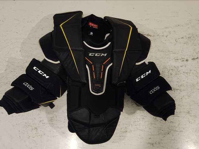 CCM Axis Pro chest protector large