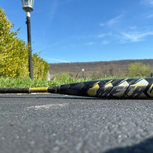 Used 2021 Louisville Slugger USSSA Certified (-10) 20 oz 30" Meta Bat