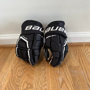 Used  Bauer 12"  Supreme 3S Pro Gloves