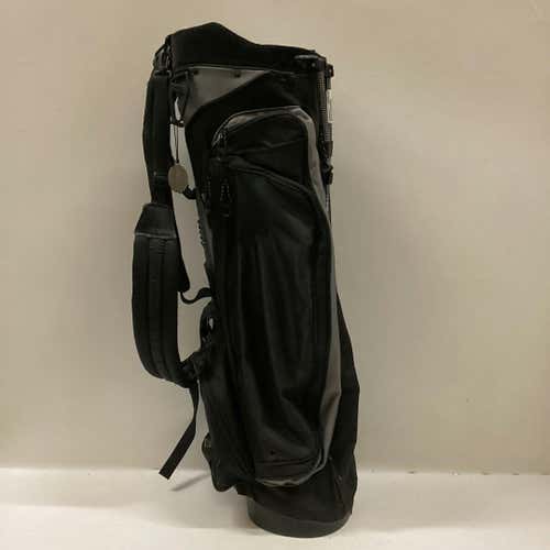 Used Ping Hoofer Vantage Stand Bag Golf Stand Bags