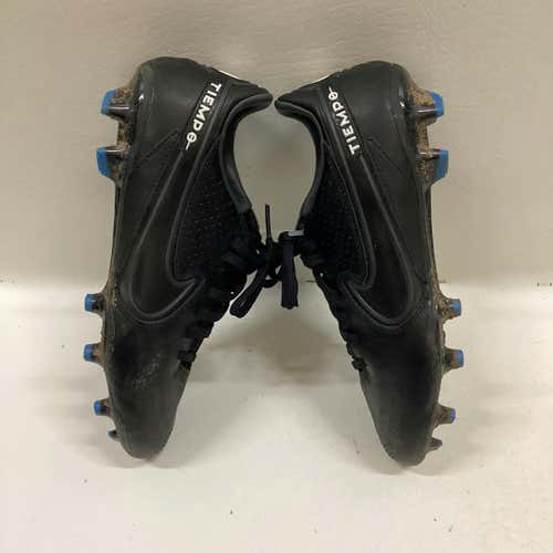 Used Nike Tiempo Senior 5.5 Cleat Soccer Outdoor Cleats