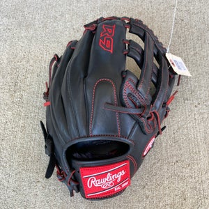 Black Used Kid Pitch (9YO-13YO) Rawlings R9 Right Hand Throw Outfield Baseball Glove 12"