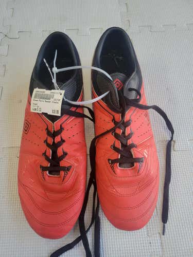 Used Senior 13 Cleat Soccer Outdoor Cleats