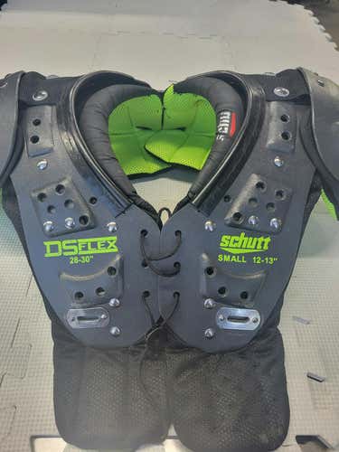 Used Schutt Ds Flex Youth Pads Sm Football Shoulder Pads