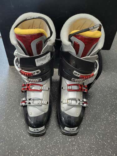 Used Salomon Performa 7.5 Ski Boots 280 Mp - M10 - W11 Men's Downhill Ski Boots