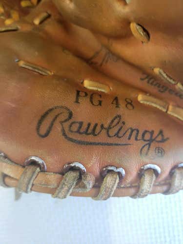 Used Rawlings Pg48 11" Fielders Gloves