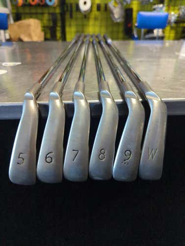Used Ping G30 Blakc Dot 5i-pw Regular Flex Steel Shaft Iron Sets