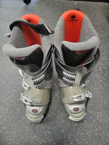 Used Nordica Ski Boots 290 Mp - M11 - W12 Men's Downhill Ski Boots