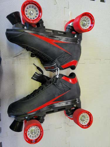 Used M4 Viper Quads Senior 7 Inline Skates - Roller And Quad