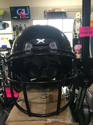 Used Xenith X2e+ Youth 2023 Md Football Helmets