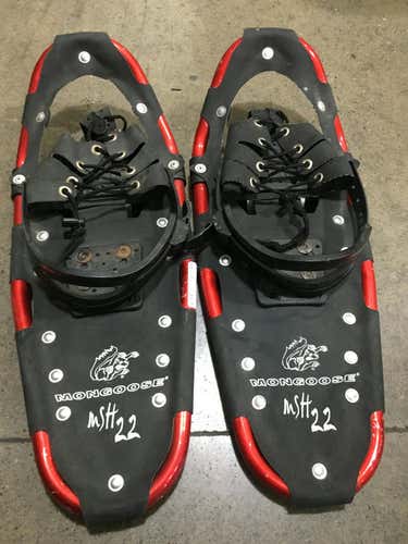 Used 22" Snowshoes