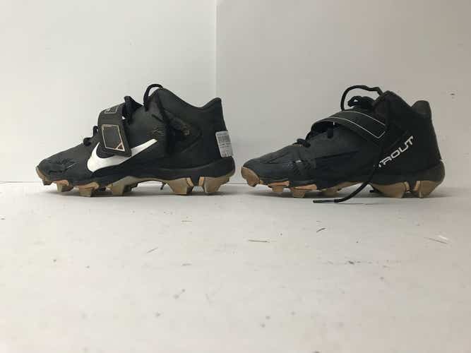 Used Under Armour Trout Senior 5.5 Baseball And Softball Cleats