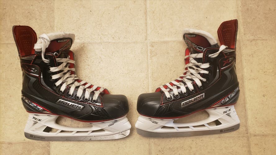 Used Junior Bauer Vapor X2.7 Hockey Skates (Regular) - Size: 4.0