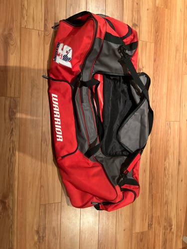 91 National Warrior Lacrosse Bag Used