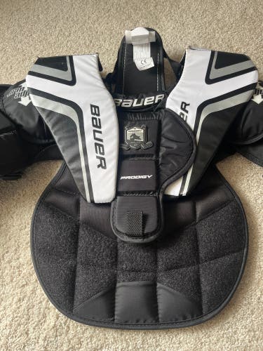 New  Bauer  Prodigy Goalie Chest Protector