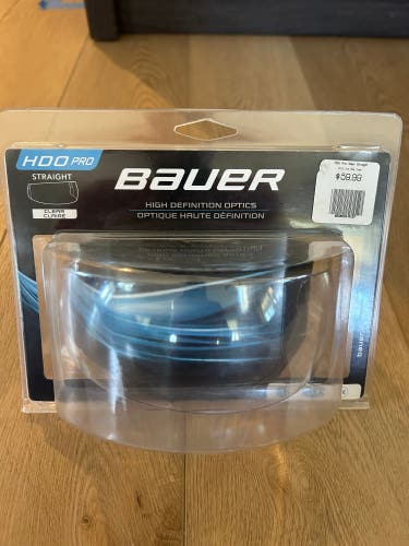 Used  Bauer Visor Pro Straight Visor Clear