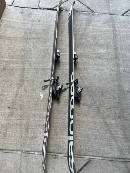 Used Men's Salomon Shogun 182 cm Powder Skis With Z10 Bindings