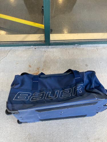 Bauer Wheeled Hockey Bag
