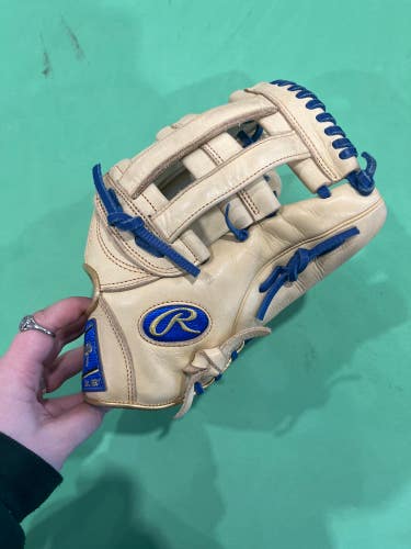 Blue Used Rawlings Gold Glove Elite Right Hand Throw Baseball Glove 12.75"