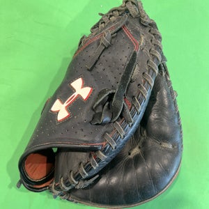 Black Used Under Armour UACM-100Y Right Hand Throw Catcher's Baseball Glove 31.5"