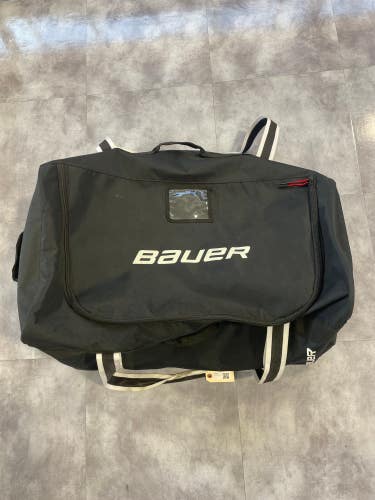 Used Black Bauer Bag (31x21x16)