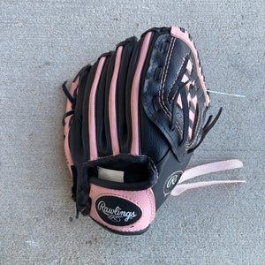 Pink Used Rawlings Player series Right Hand Throw Baseball Glove 9"