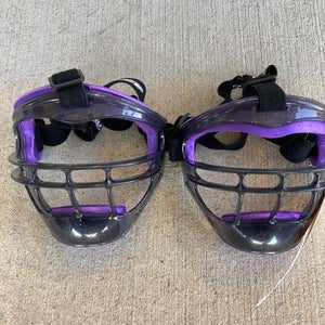 Used Youth Softball Fielders Mask (2 Pack)