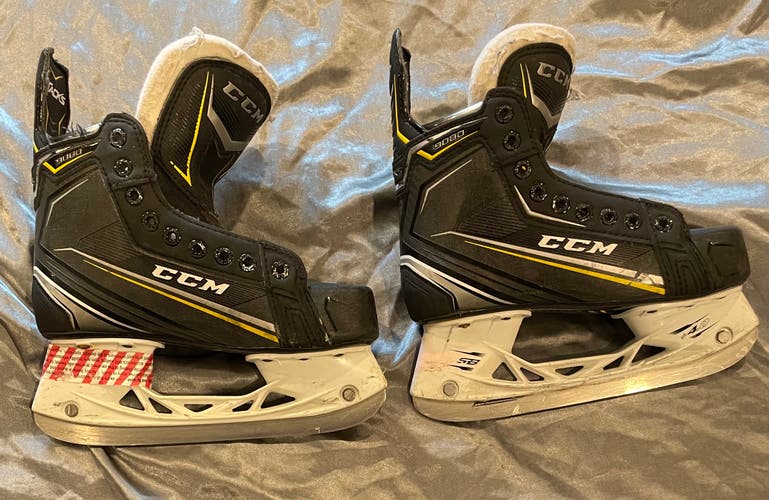 Used CCM Tacks 9080 Hockey Skates Size 3.5