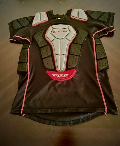 Pre-owned Junior CCM RBZ Roller Hockey Padded shirt size Small Excellent condition