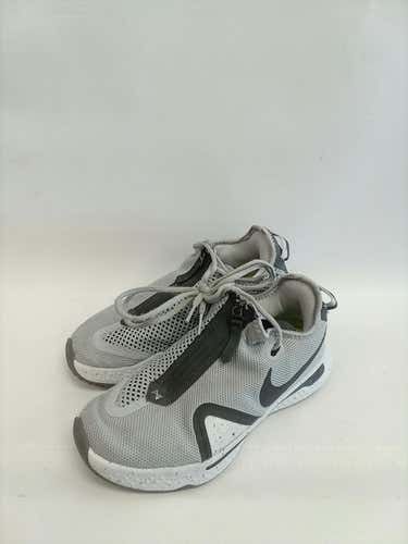 Used Nike Senior 8.5 Basketball Shoes