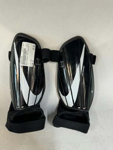 Used Nike Lg Soccer Shin Guards