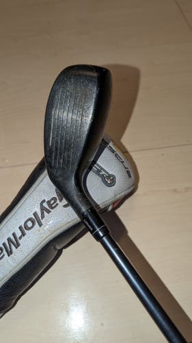 Used Men's TaylorMade M1 Right Handed Hybrid Regular Flex 4H