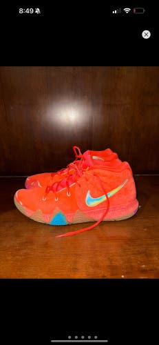 Used Men's Nike Kyrie 5 Shoes (Lucky Charm)